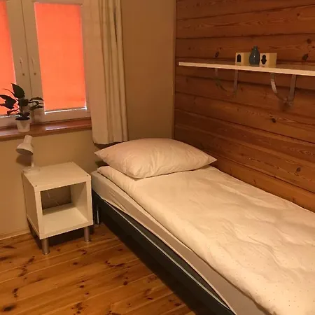 Fifi Dom Drewniany Z 4 Sypialniami *