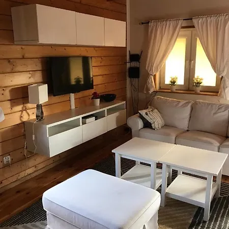 Fifi Dom Drewniany Z 4 Sypialniami *