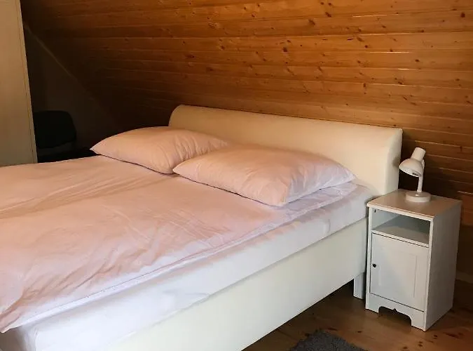 Fifi Dom Drewniany Z 4 Sypialniami Prázdninový dům *