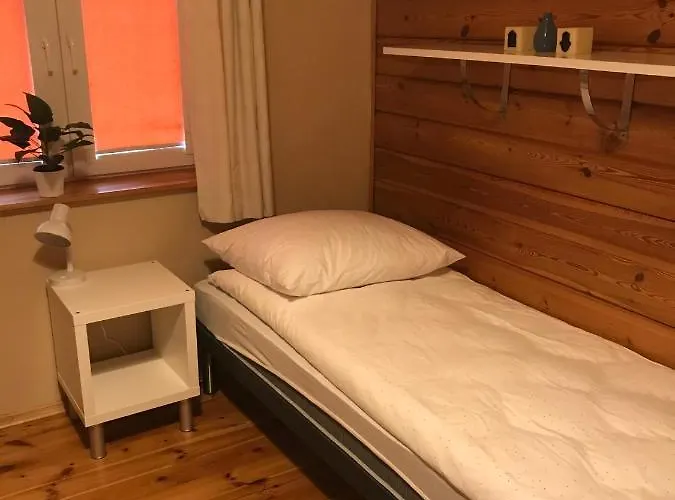 Fifi Dom Drewniany Z 4 Sypialniami *