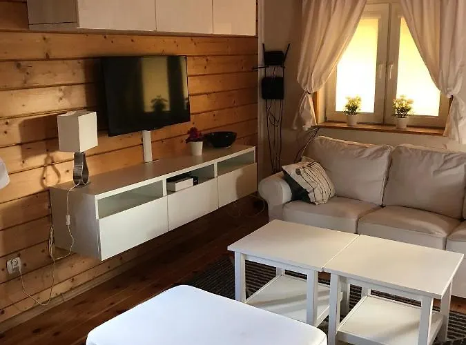 Fifi Dom Drewniany Z 4 Sypialniami *